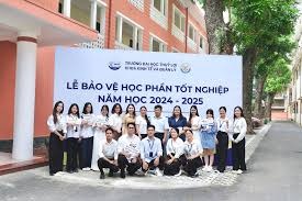 Học Ng&agrave;nh Thương mại điện tử tại Đại học Thủy Lợi